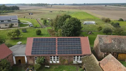 solaranlage auf scheunendach